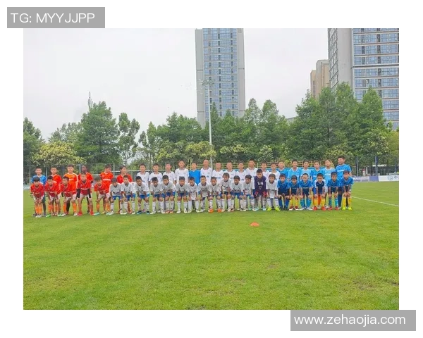 重庆足球队荣登足球战术排行榜第三名引发热议